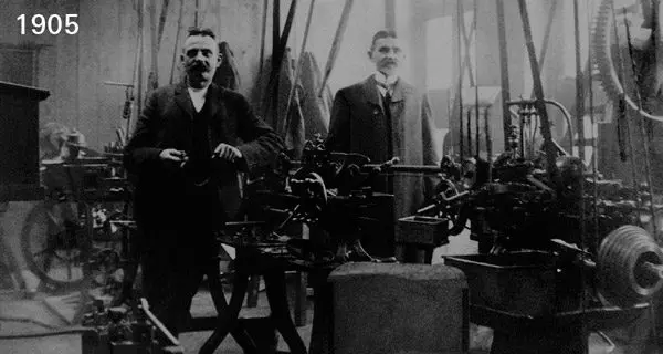 ESTUDIO B76 Gira 1905