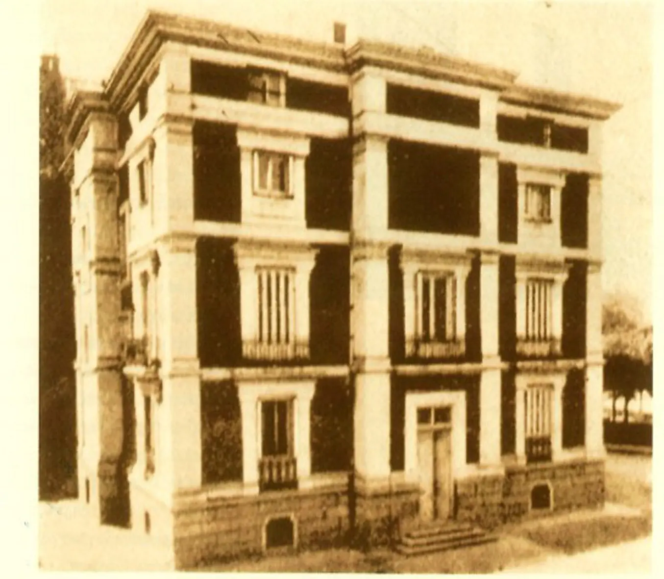 Reforma Colegio Maravillas por Estudio b76 y Virai Arquitectos.