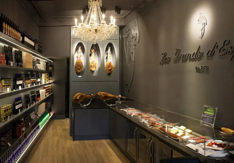 reforma, local, LES GRANDS D’SPAGNE, RUE DES MARTYRS, Paris, estudio b76