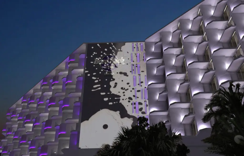 hotel, hotel de playa, palladium hotel group, Hard Rock Hoteles, Ibiza, estudio b76